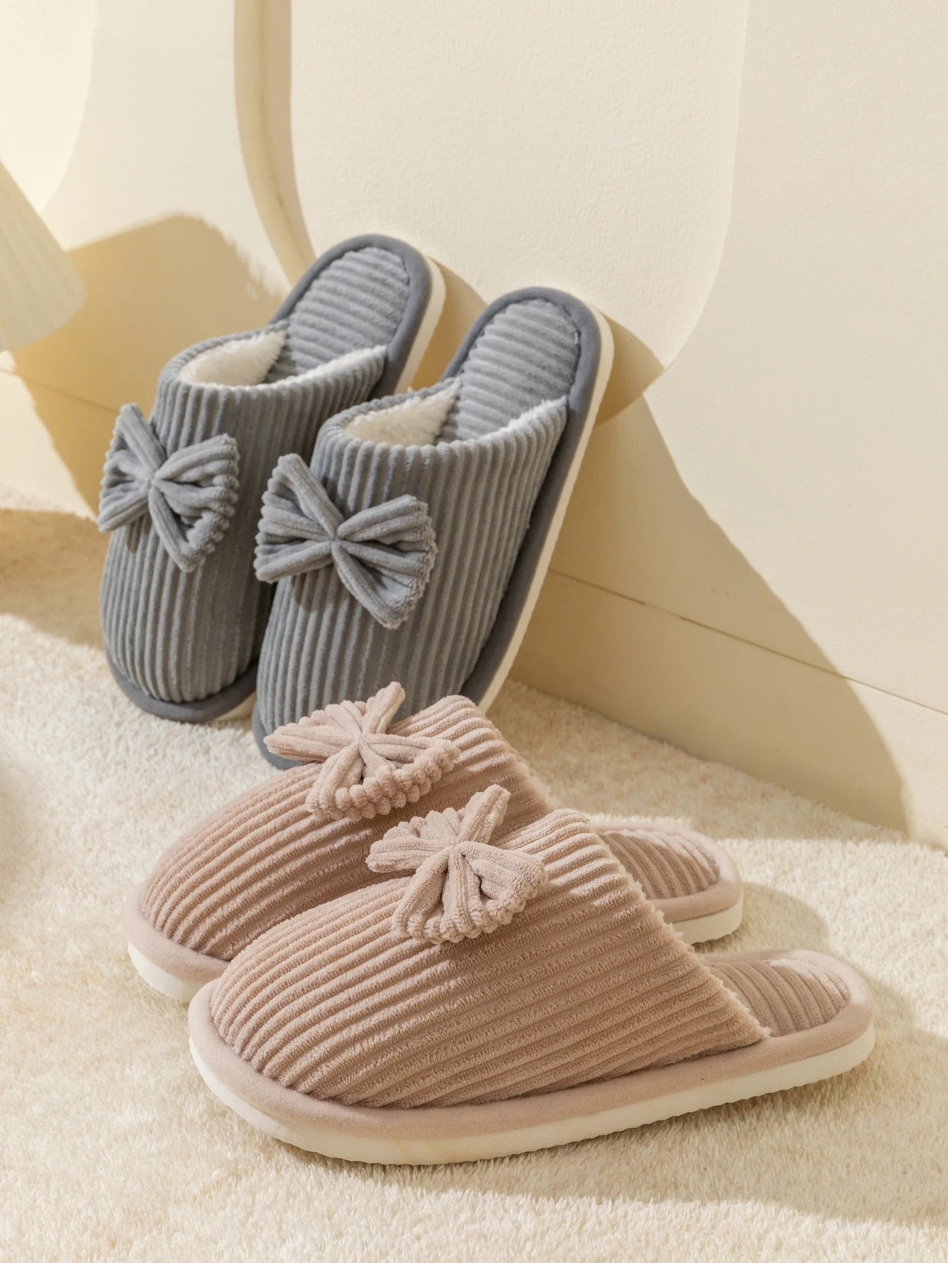 Womens Plush Bow Slippers