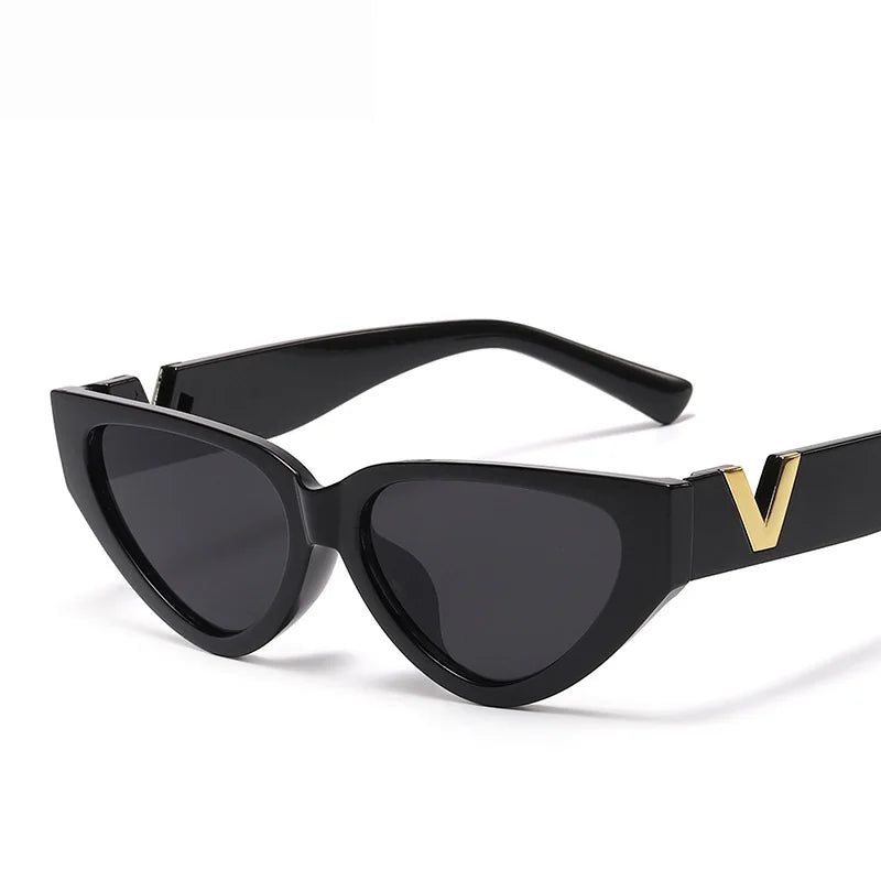 V Design Stylish Glasses