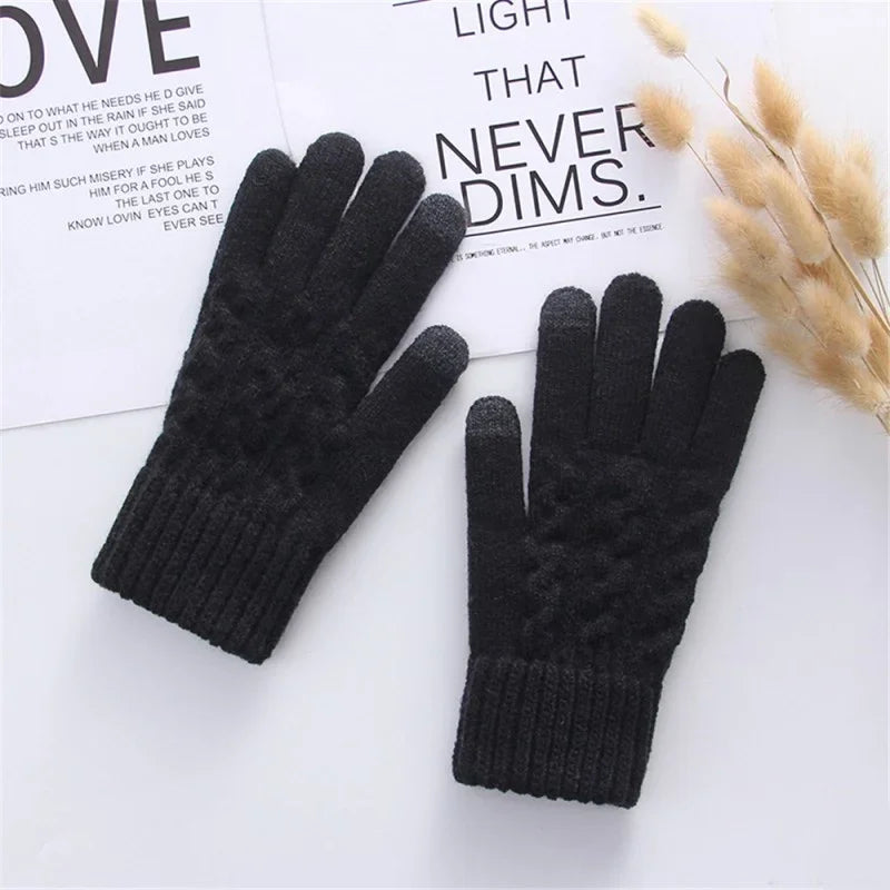 Plush Knitted Womens Gloves